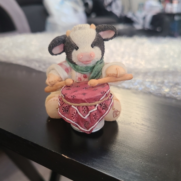 Enesco Other - Mary's Moo Moos Little Drumherd Boy 651729